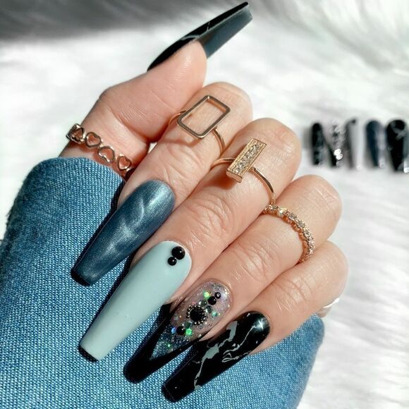 Classy Black Custom Press On Nails | High Quality Nails | Handmade - Picture 1 of 13